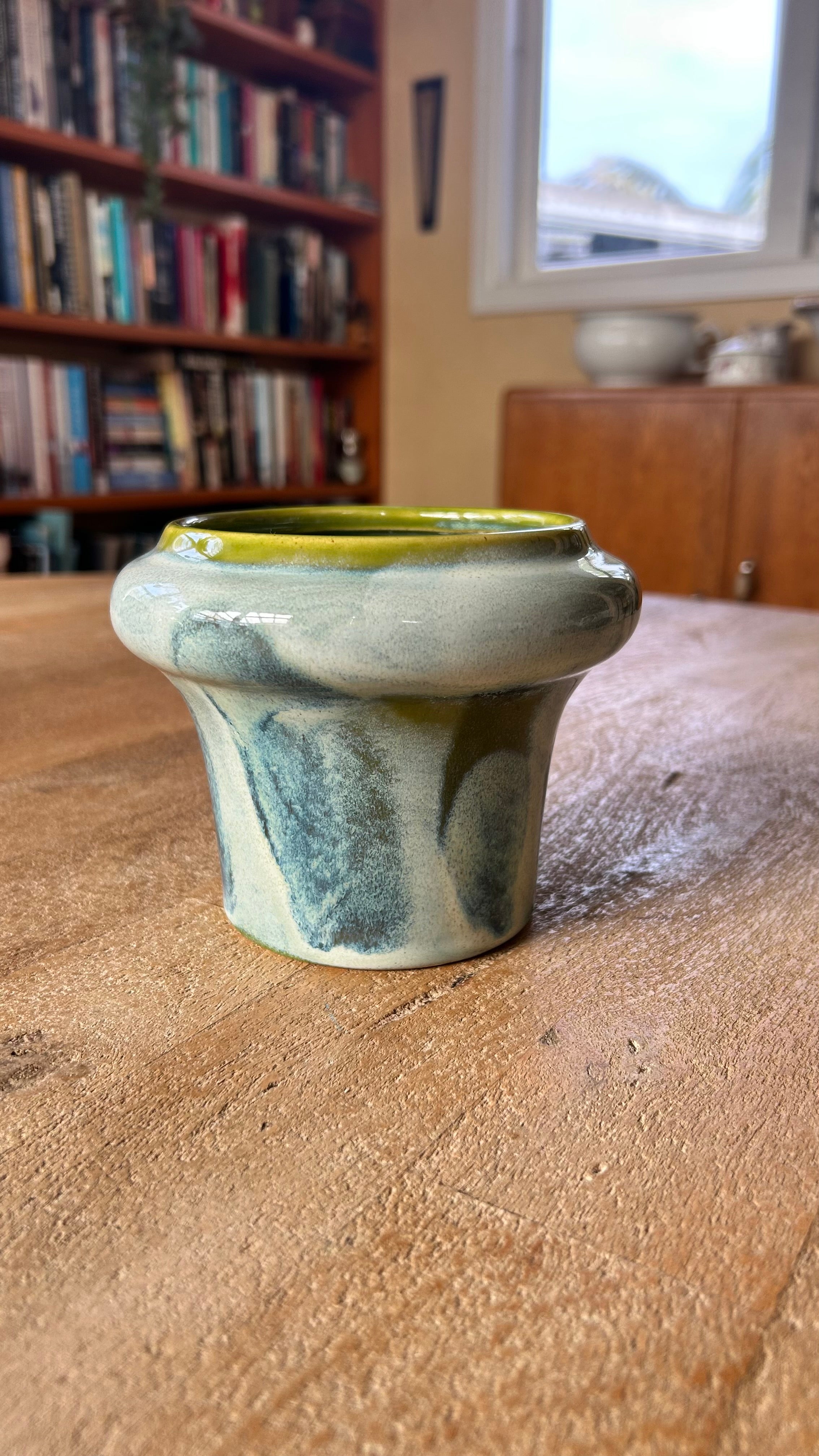 Green Brontë Planter