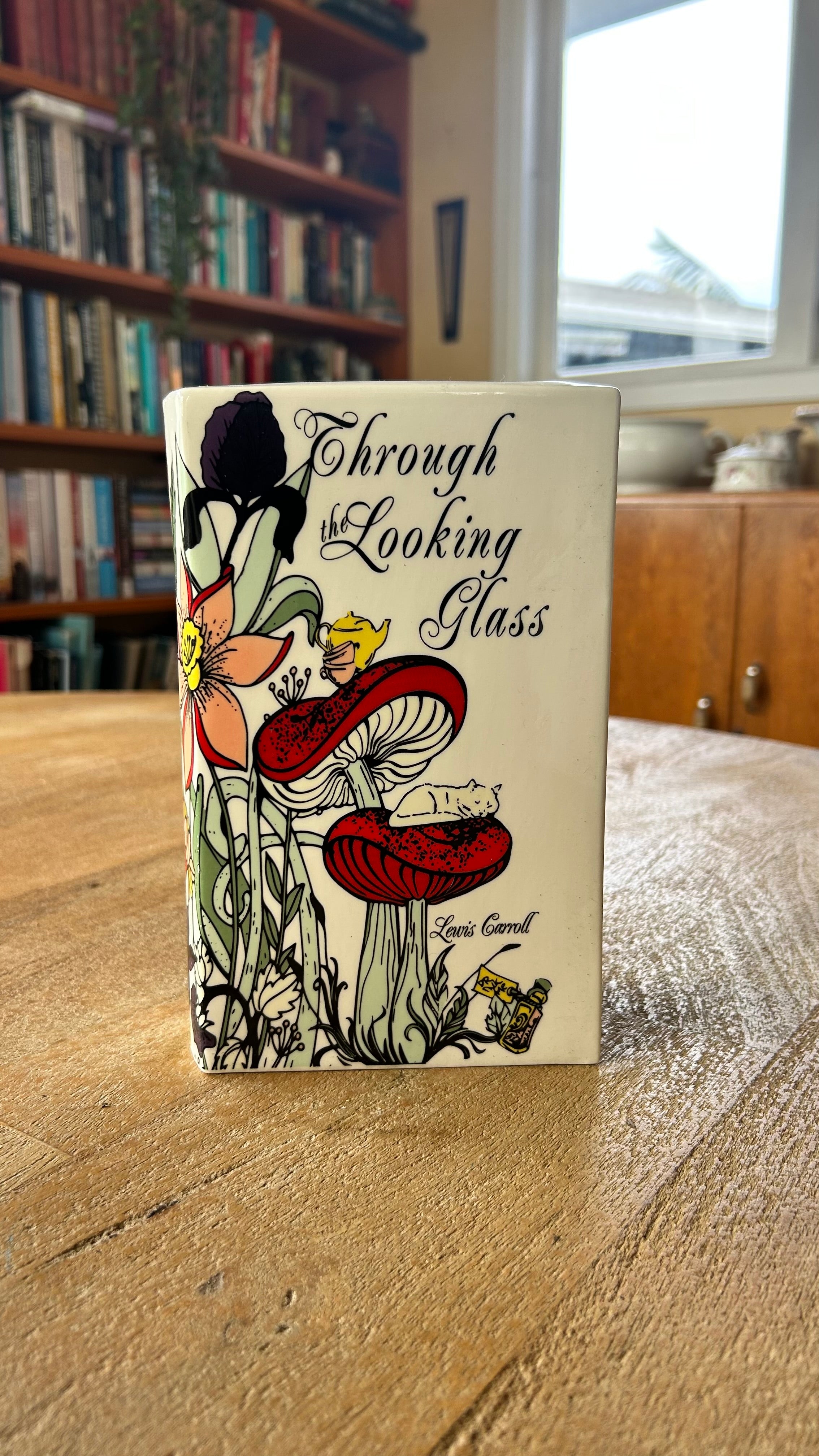 Alice in Wonderland Vase